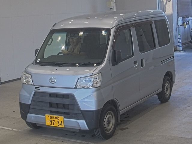 20403 DAIHATSU HIJET VAN S321V 2018 г. (ARAI Oyama VT)